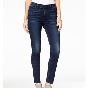 Sold- Lucky Brand Ava Legging Jeans Size 4/27